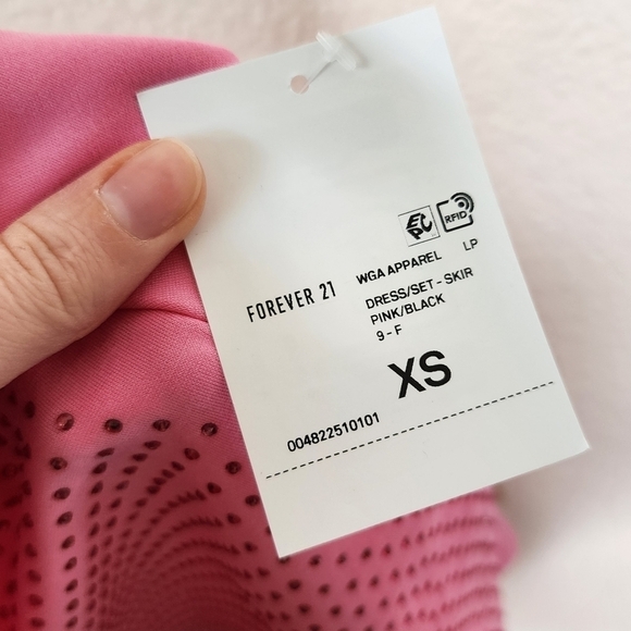 Barbie x F21 Barbie Crop Top & Mini Skirt Set XS NWT - Picture 13 of 13